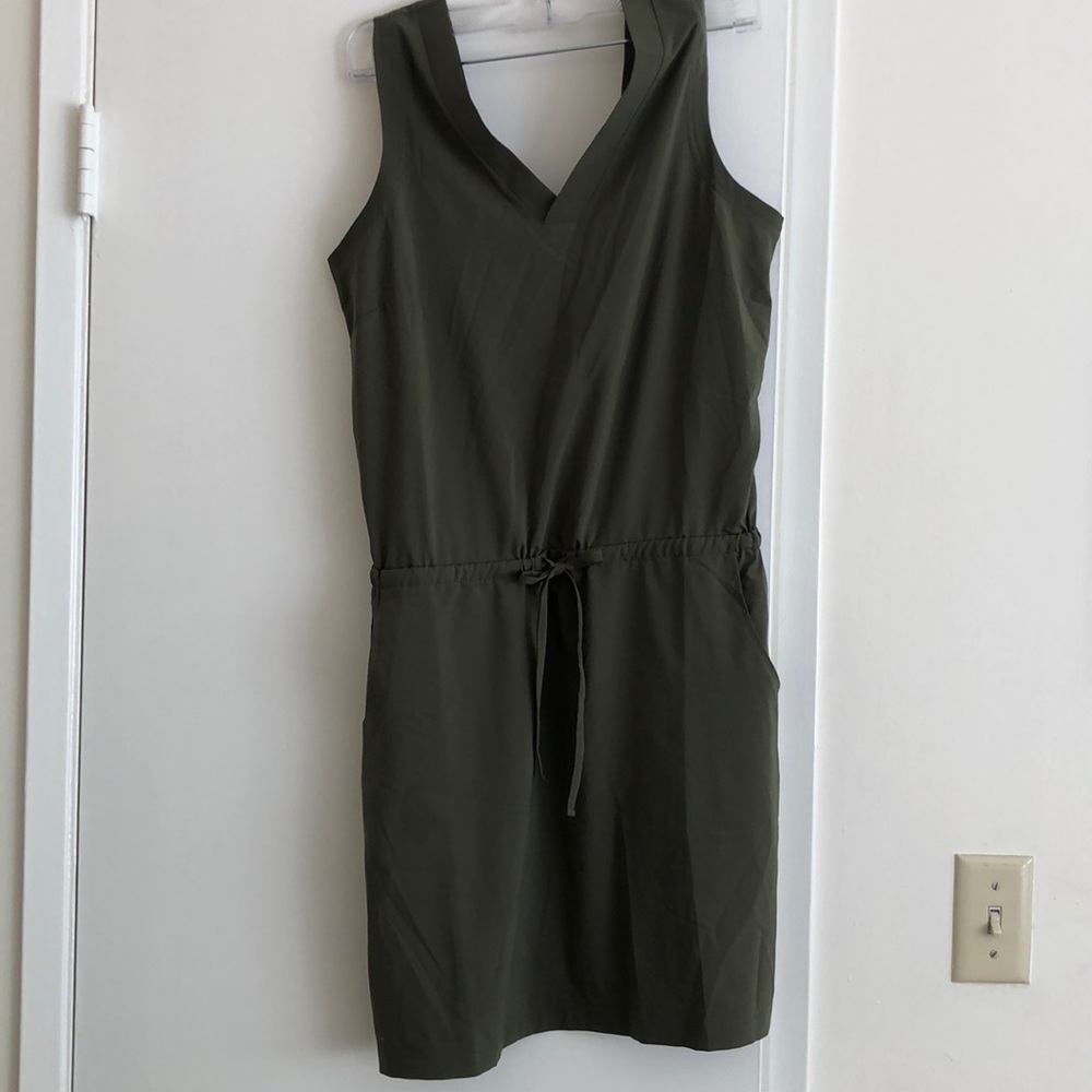Toad & co olive green athletic dress